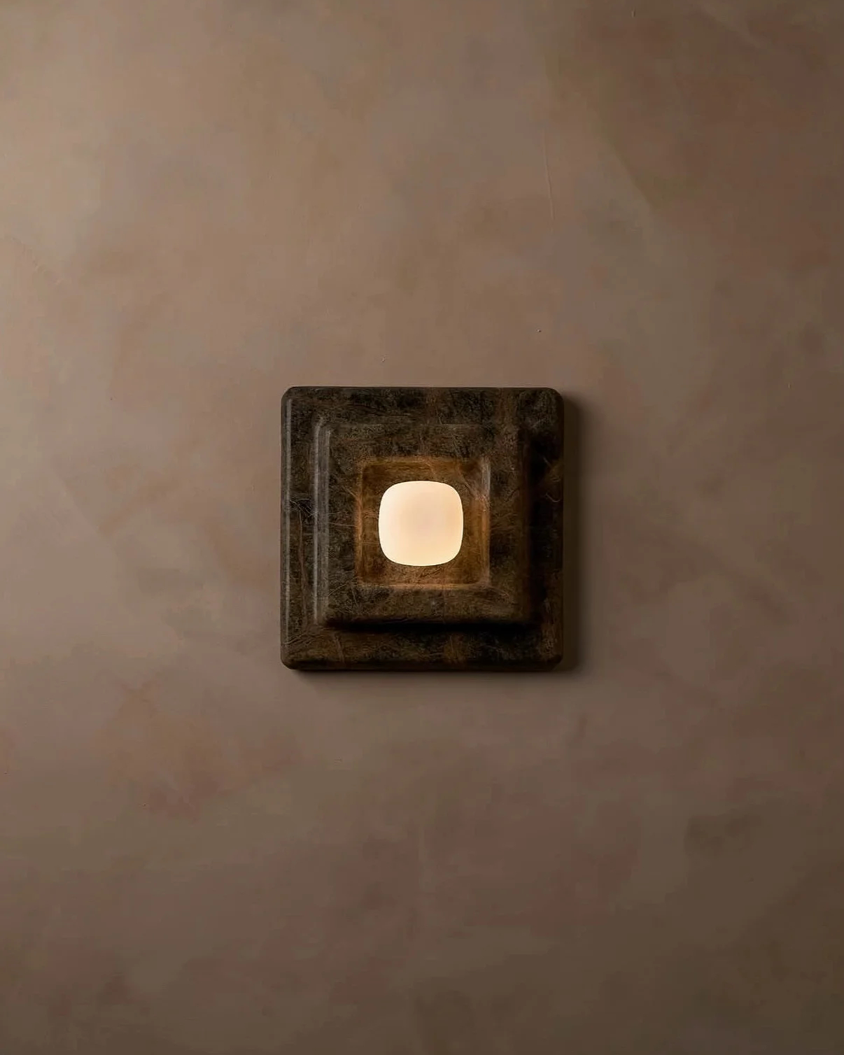 Strata Stone Wall Sconce