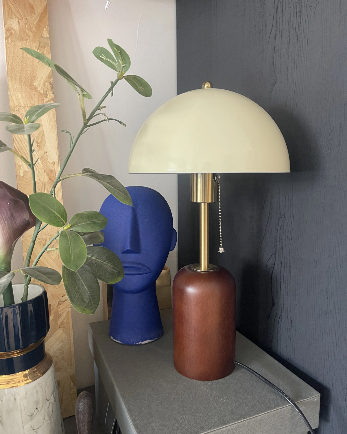 Sunday Salon Table Lamp