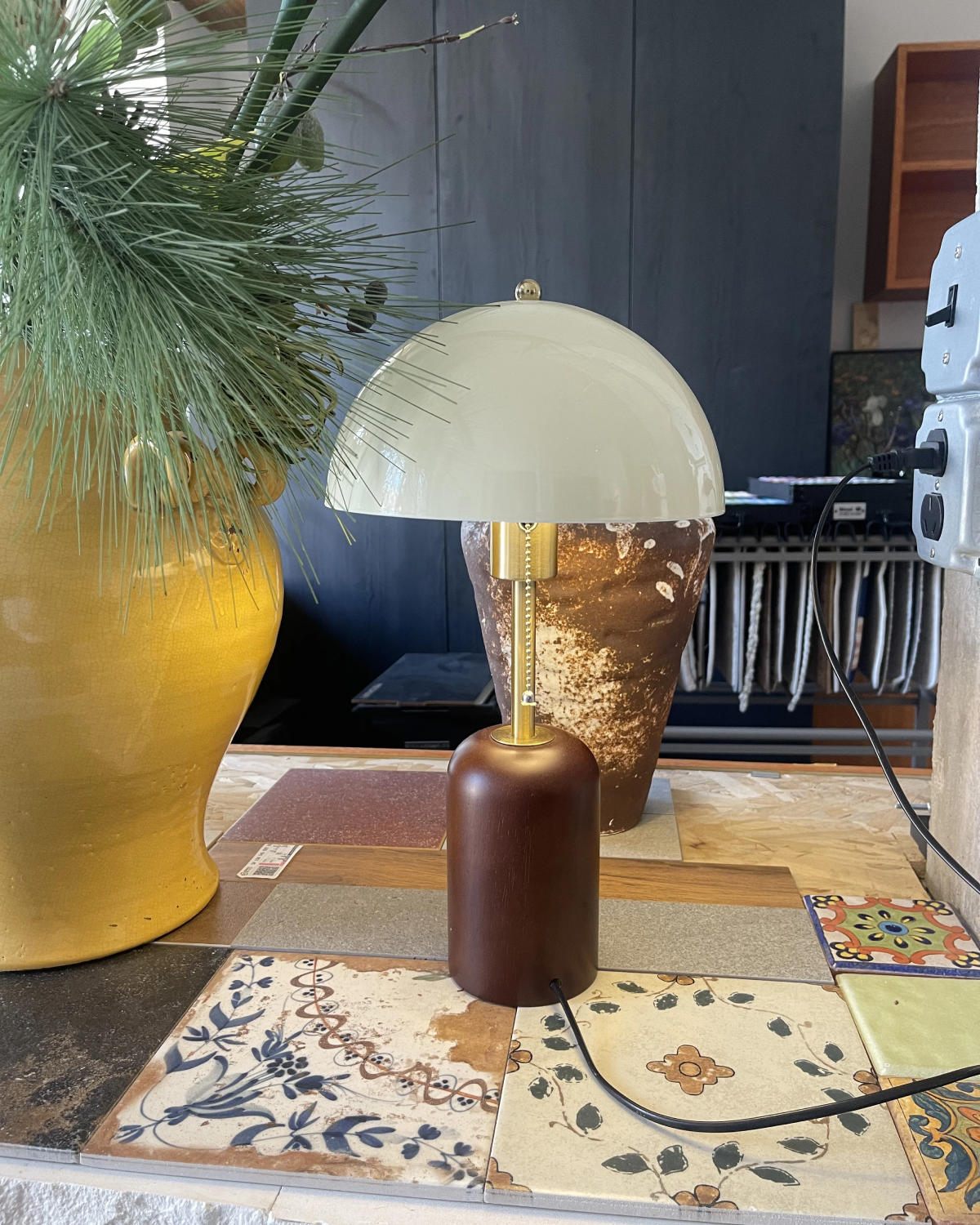Sunday Salon Table Lamp