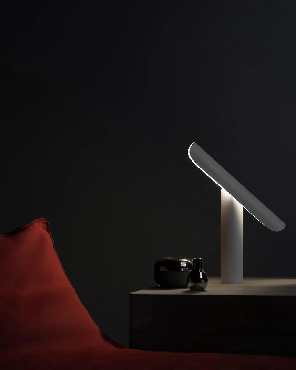 T-Table Lamp