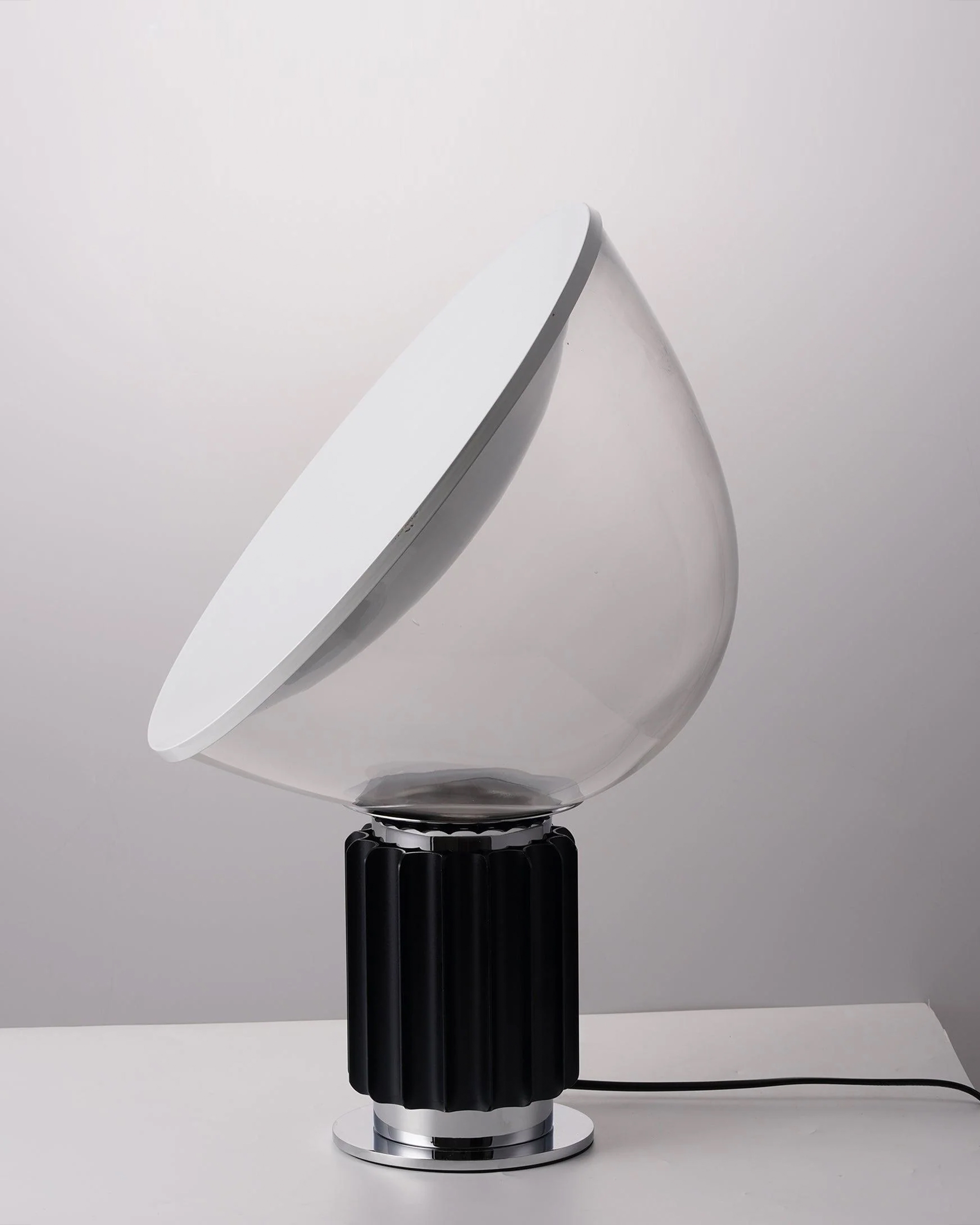 Radar Table Lamp