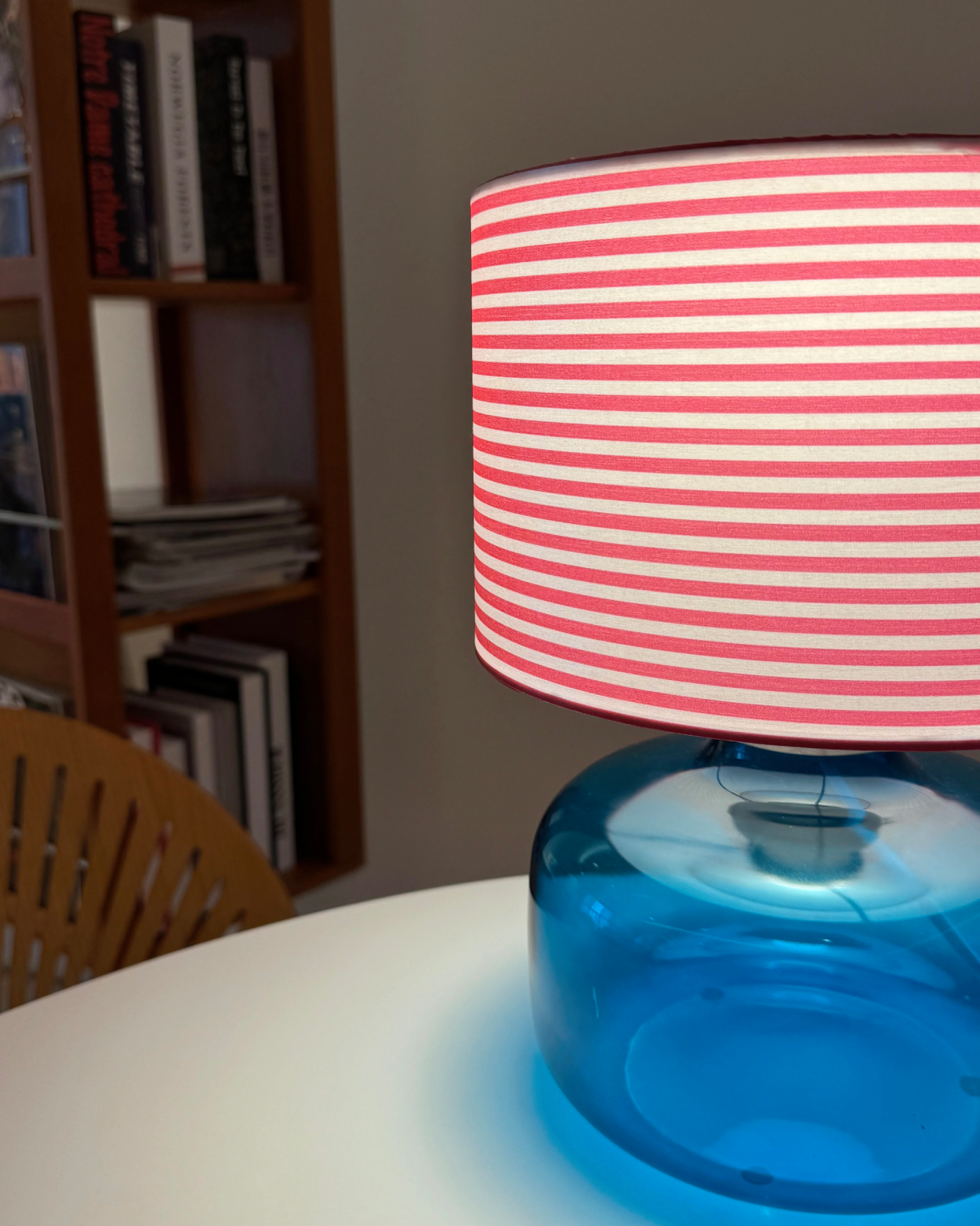 Taffy Glass Table Lamp