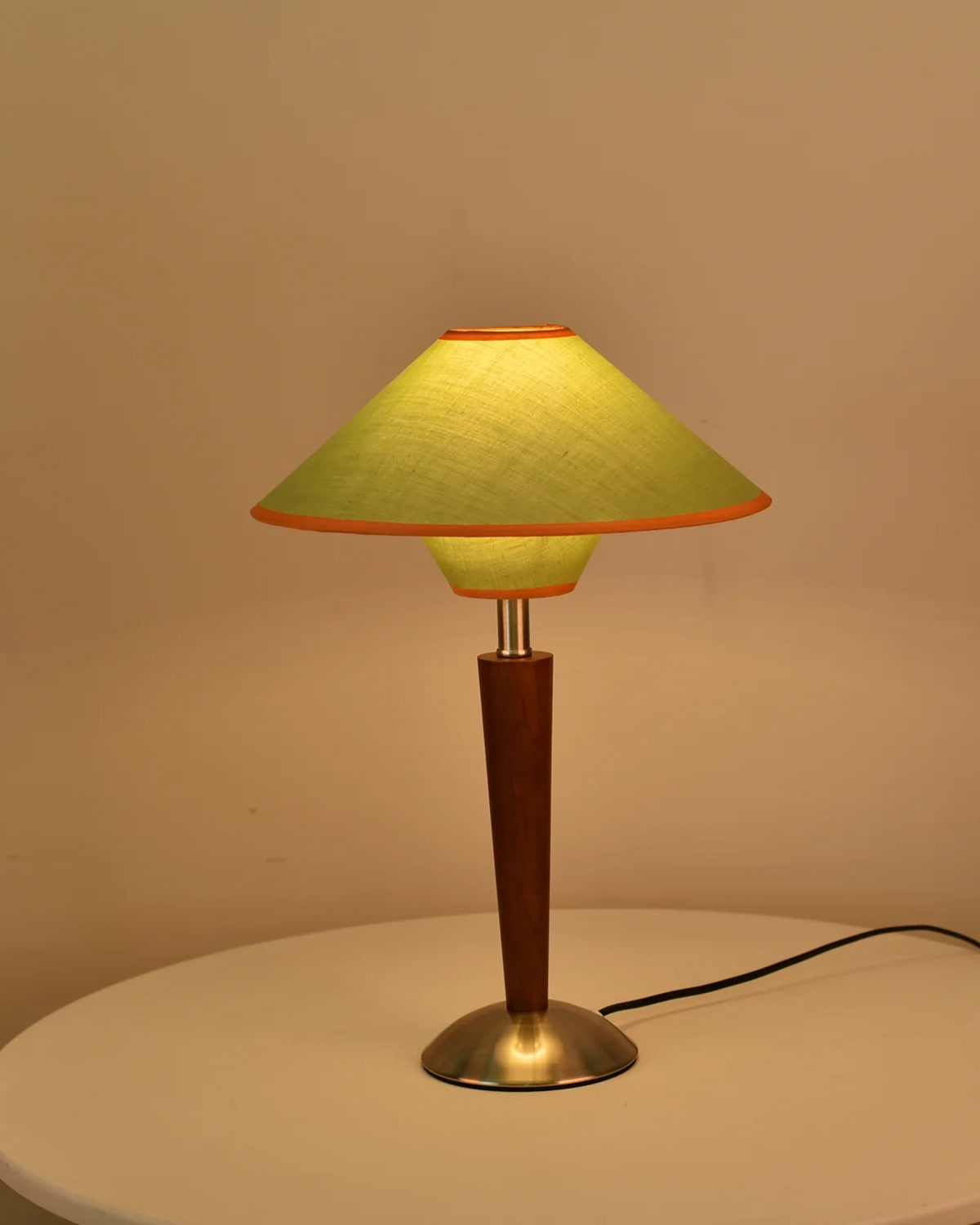 Talonwood Table Lamp