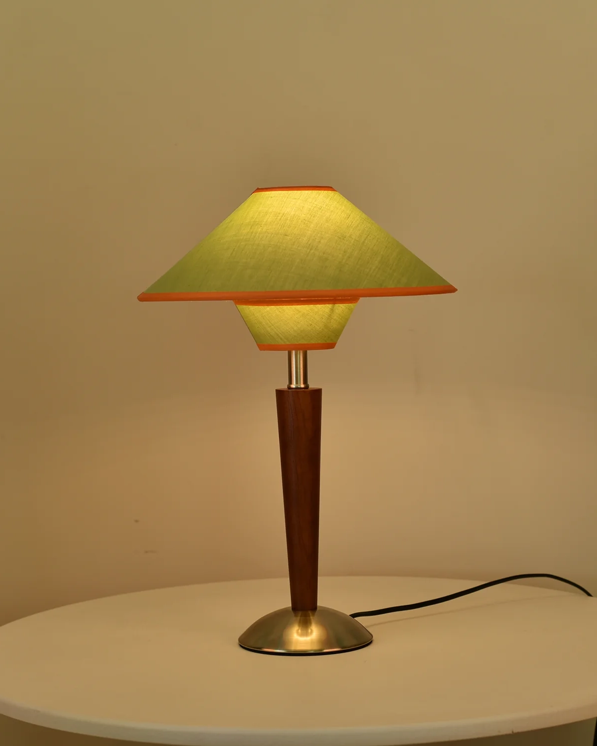 Talonwood Table Lamp