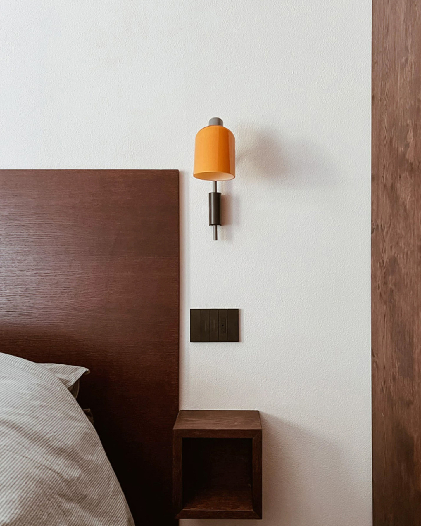 Tilda Glass Wall Sconce