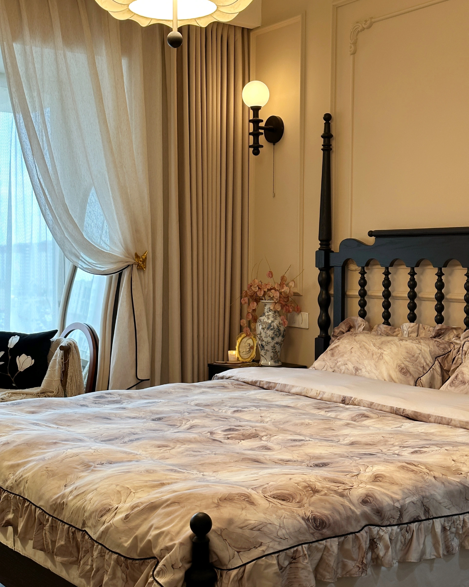 Timber Glow Wall Sconce