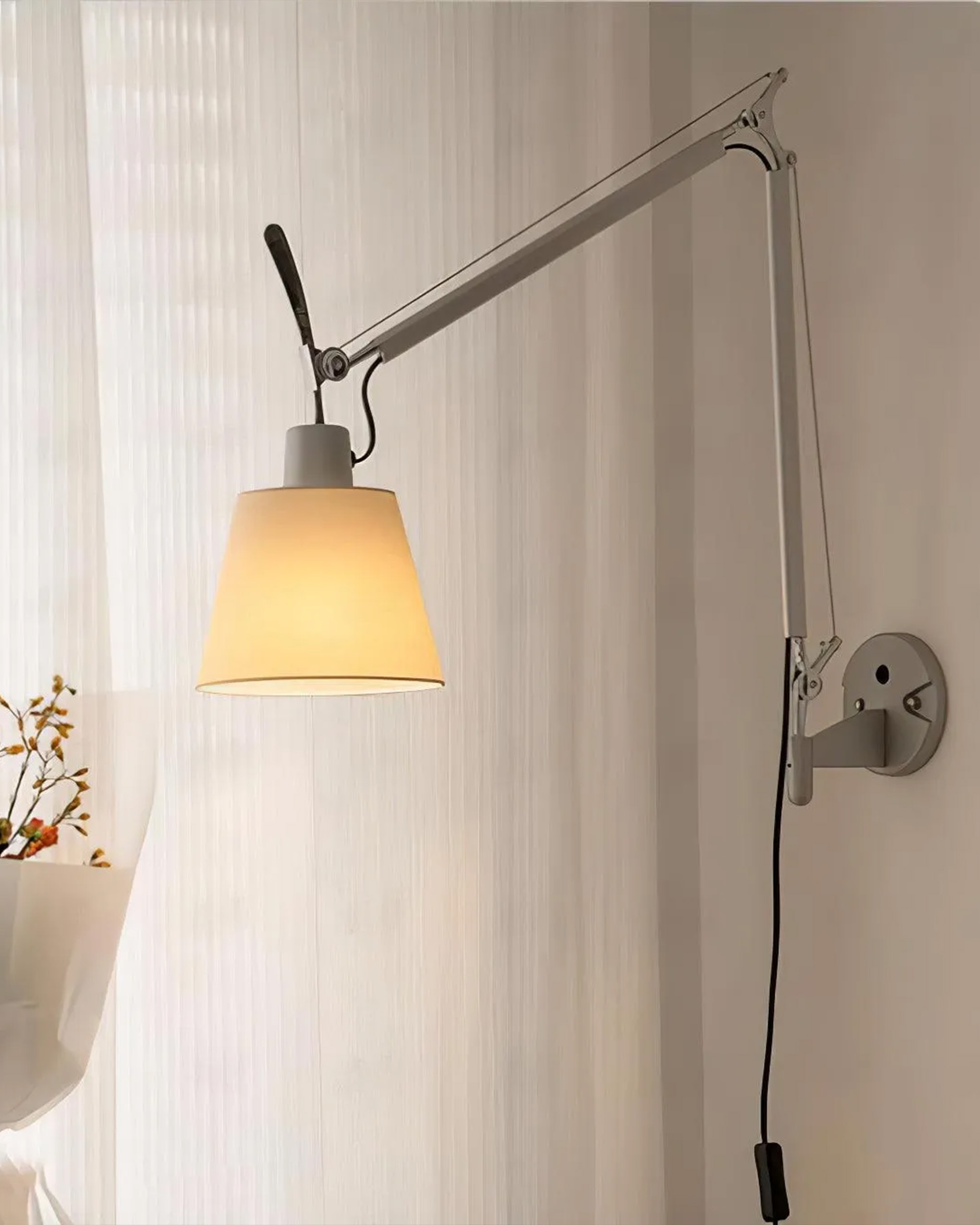 Rocker Modern Design Wall Lamp