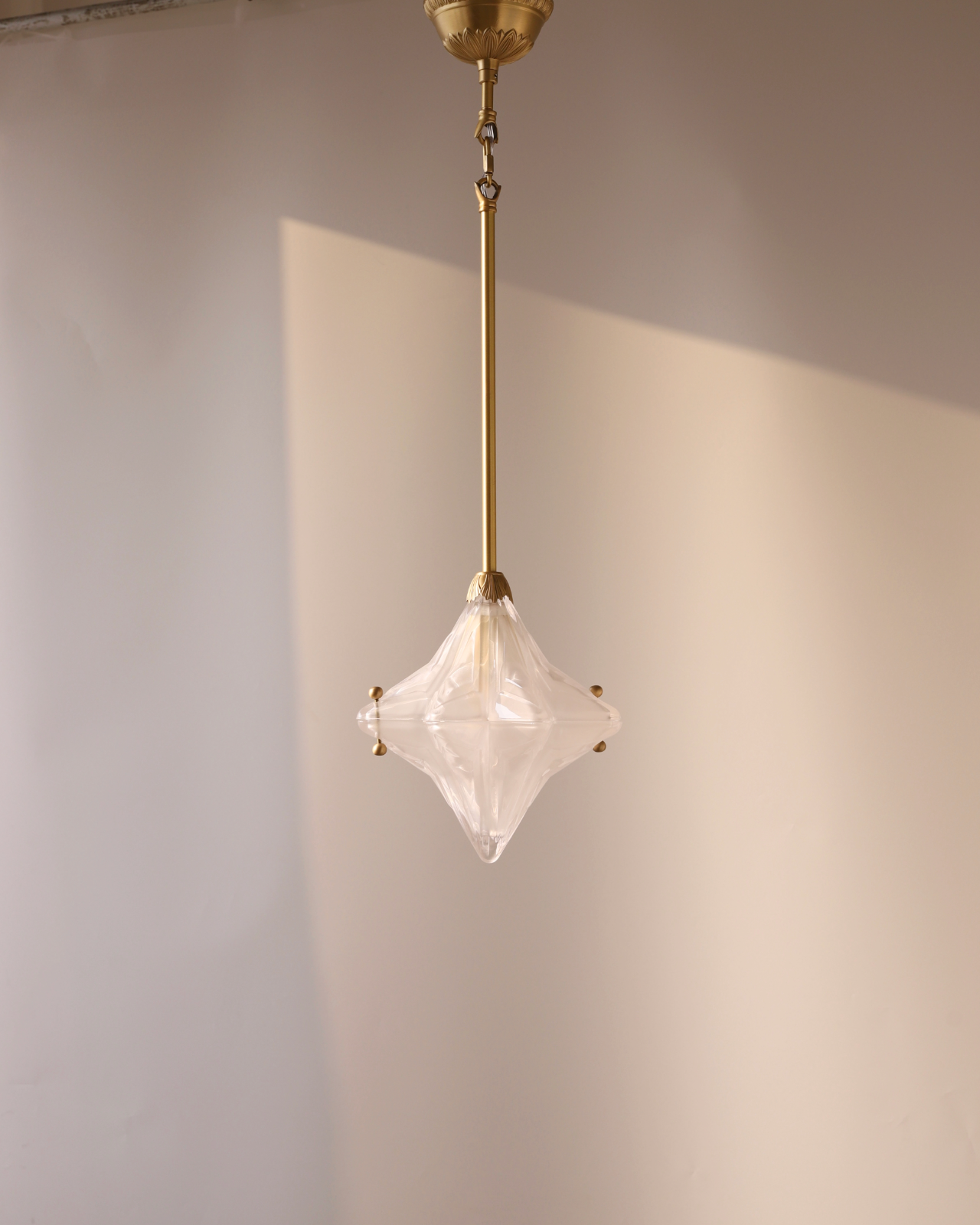 Twinkle Star Pendant Light