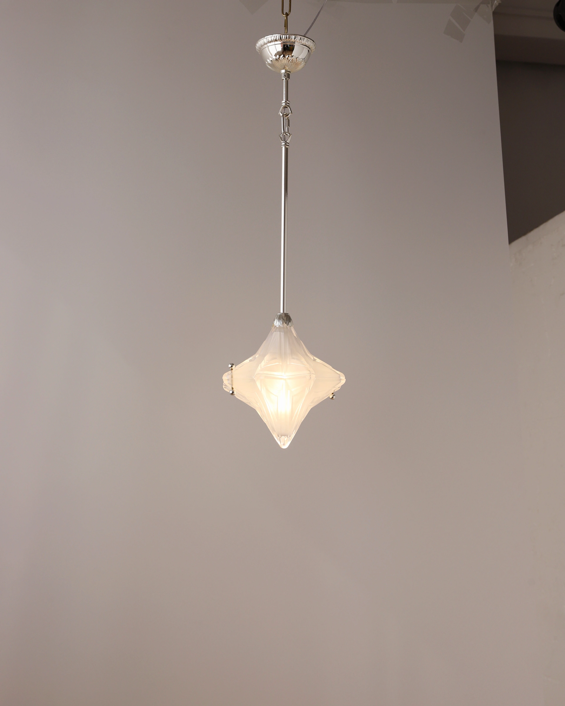 Twinkle Star Pendant Light