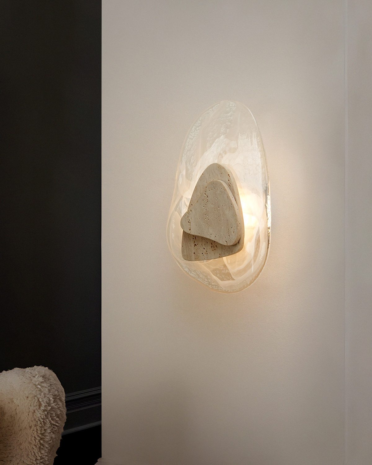Veiled Isles Wall Lamp