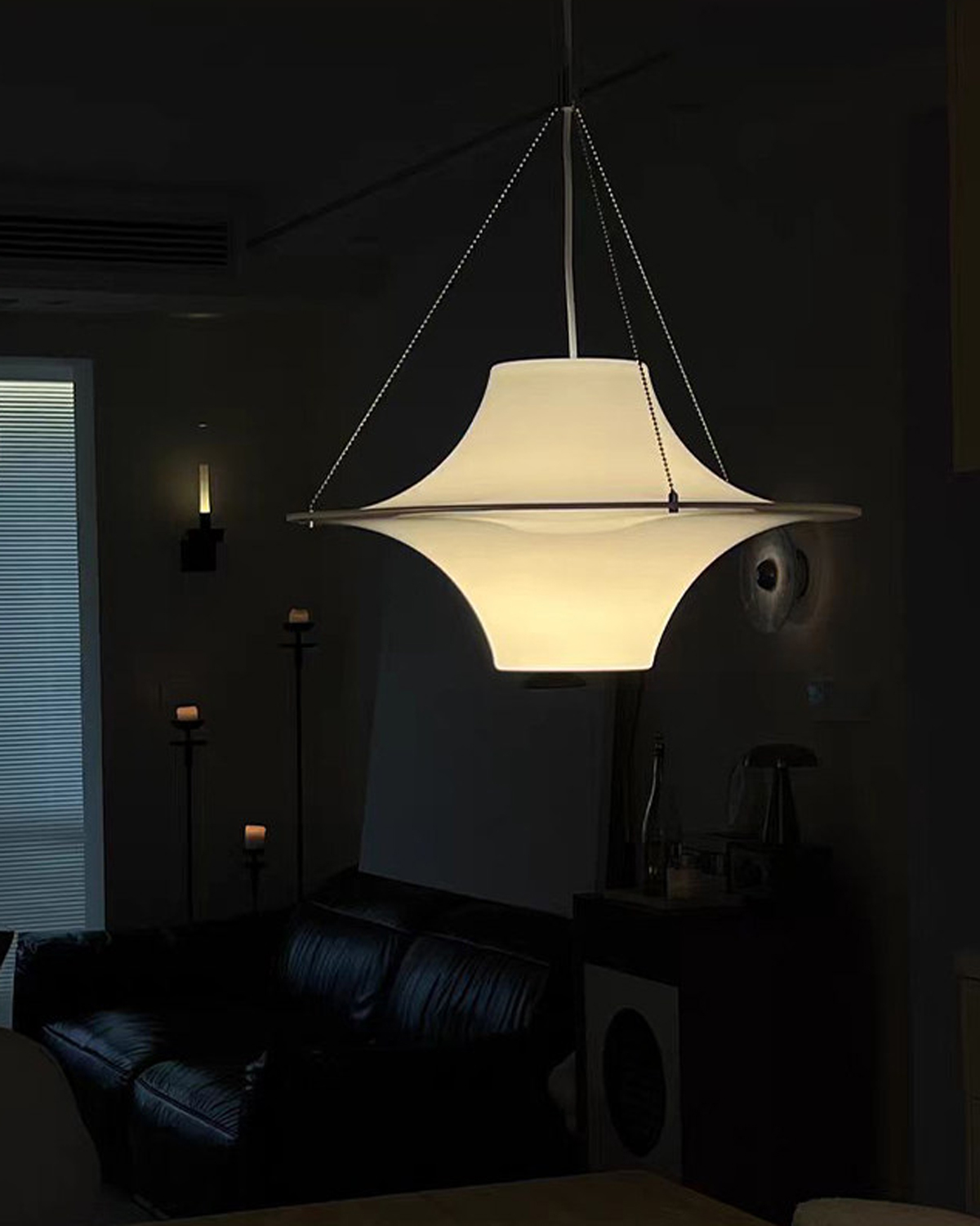 Vela Pendant Light