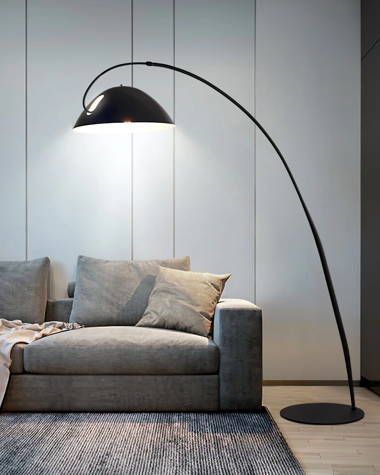 Verse Arc Floor Lamp