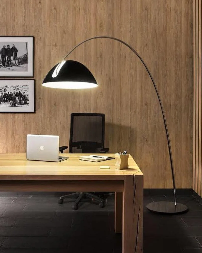Verse Arc Floor Lamp