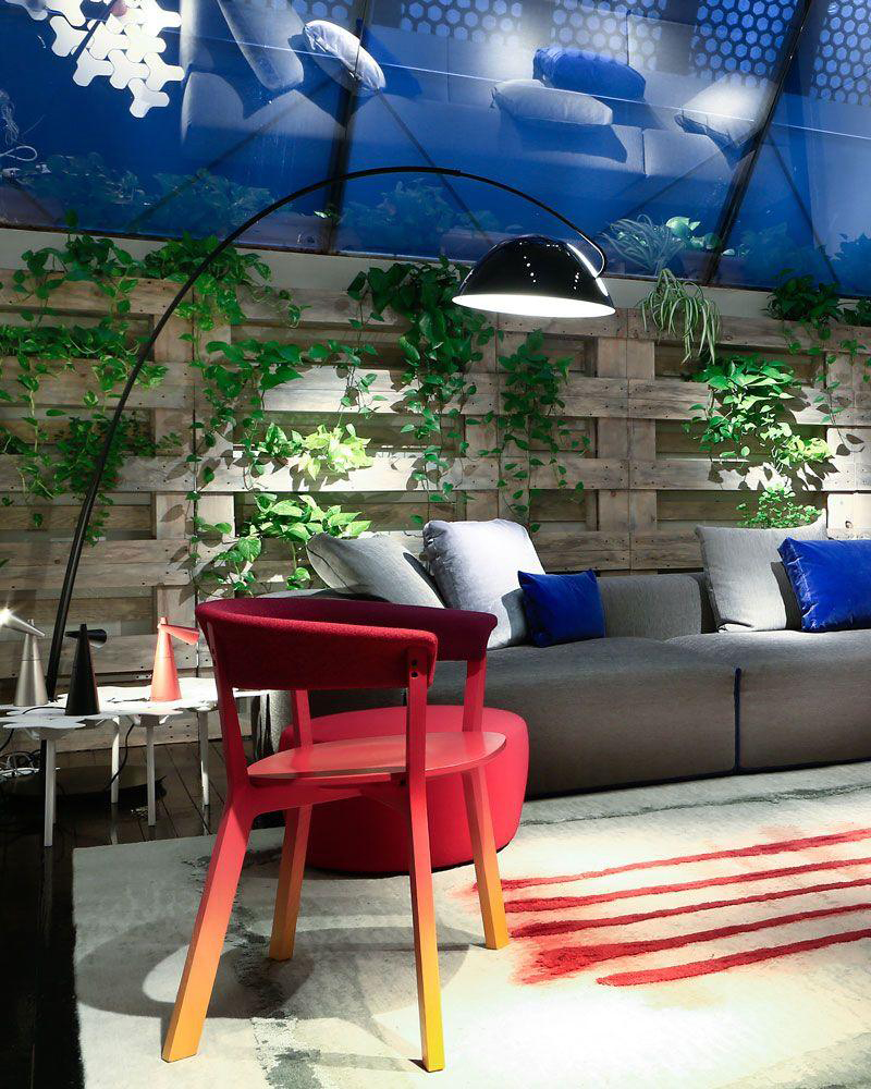 Verse Arc Floor Lamp