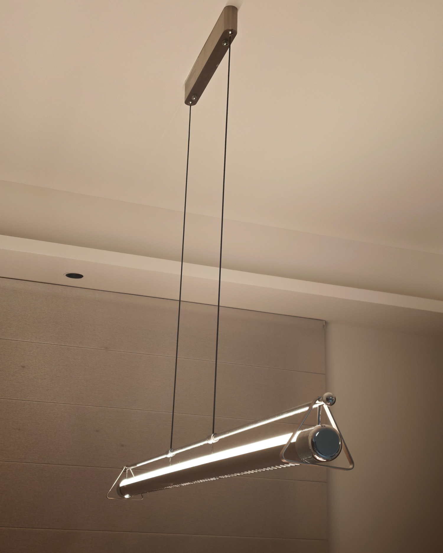 Verta Linear Pendant Light