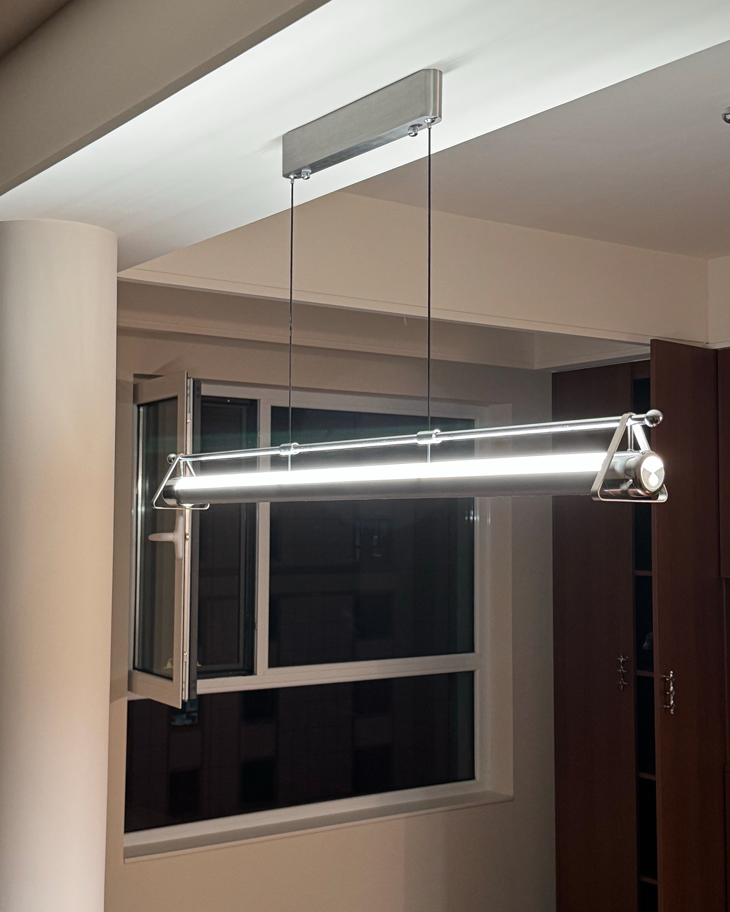 Verta Linear Pendant Light