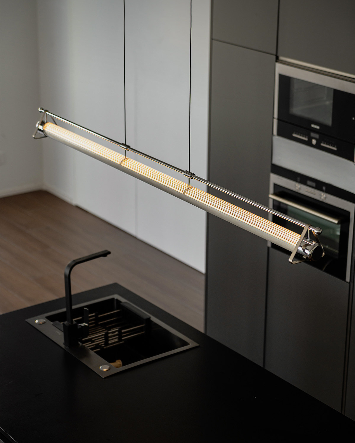 Verta Linear Pendant Light