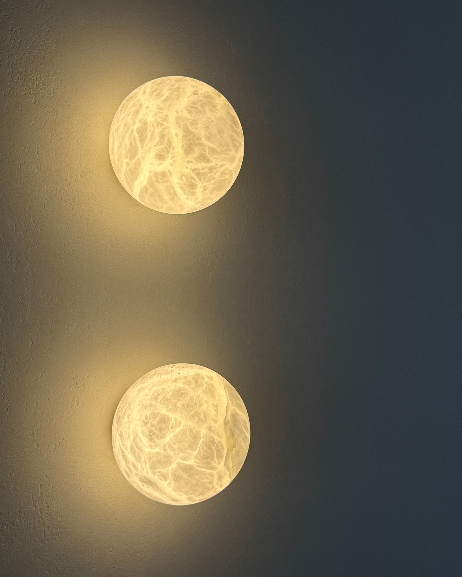 Vespera Alabaster Wall Light