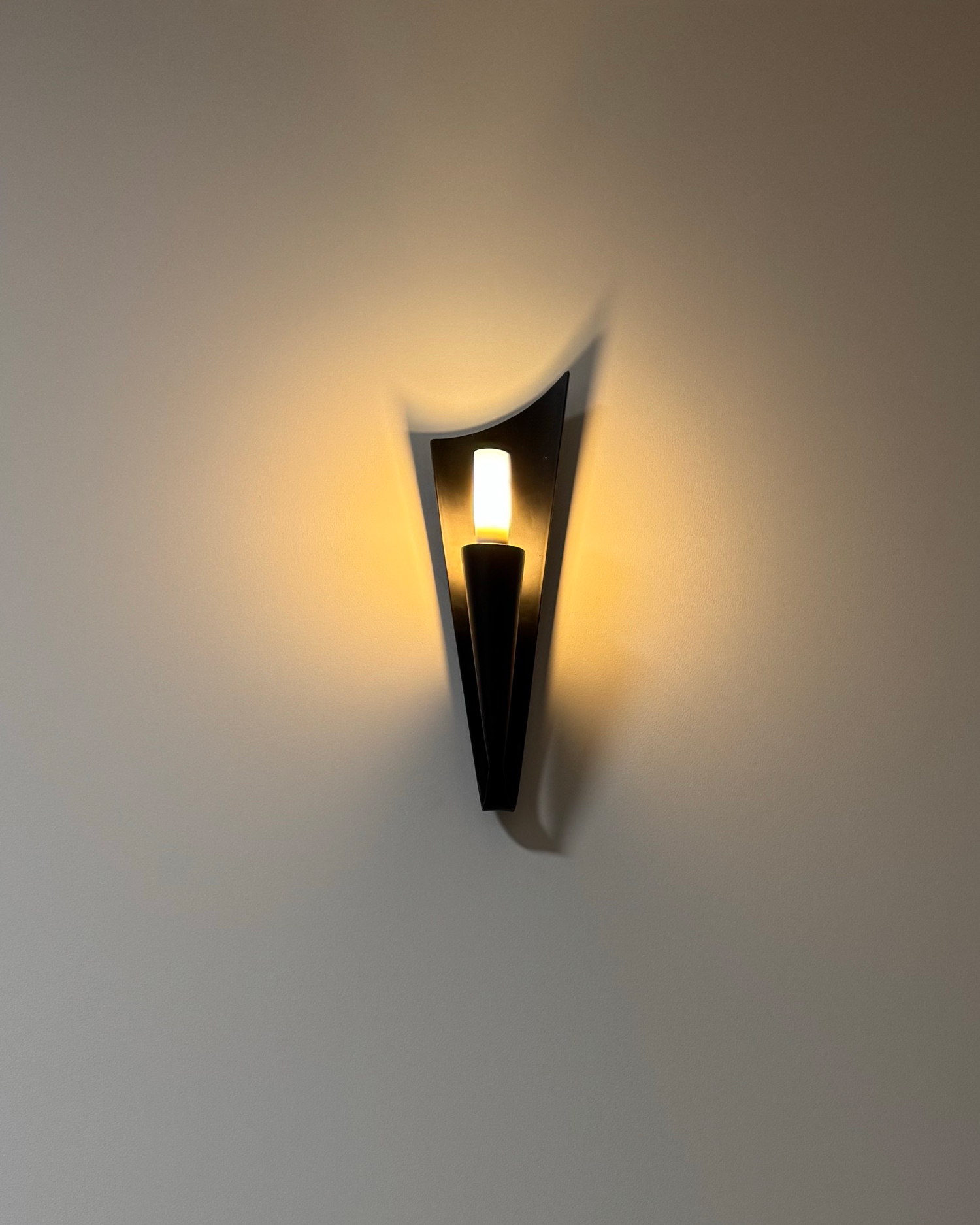 Vesta Flame Wall Lamp