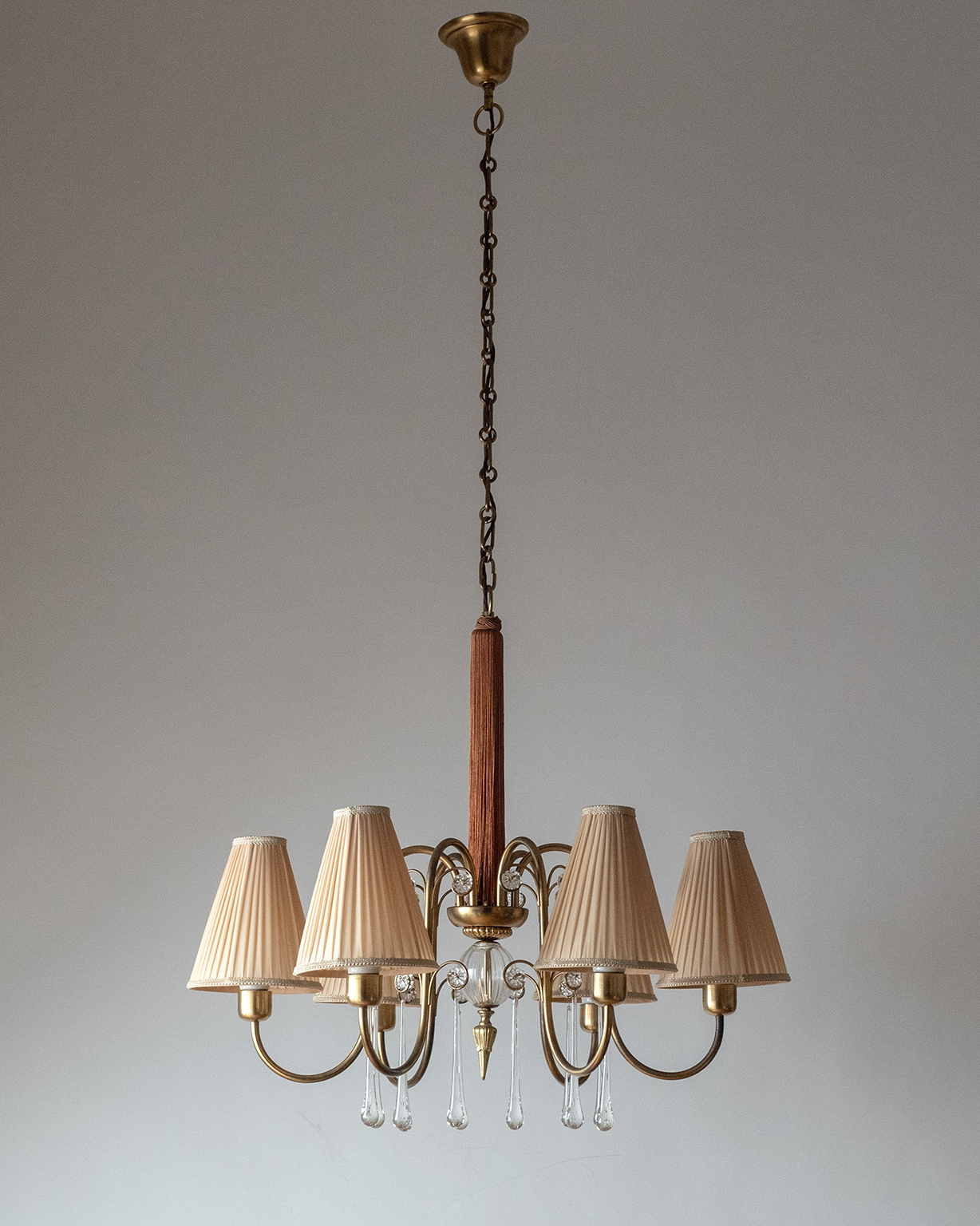 Vienna Manor Chandelier