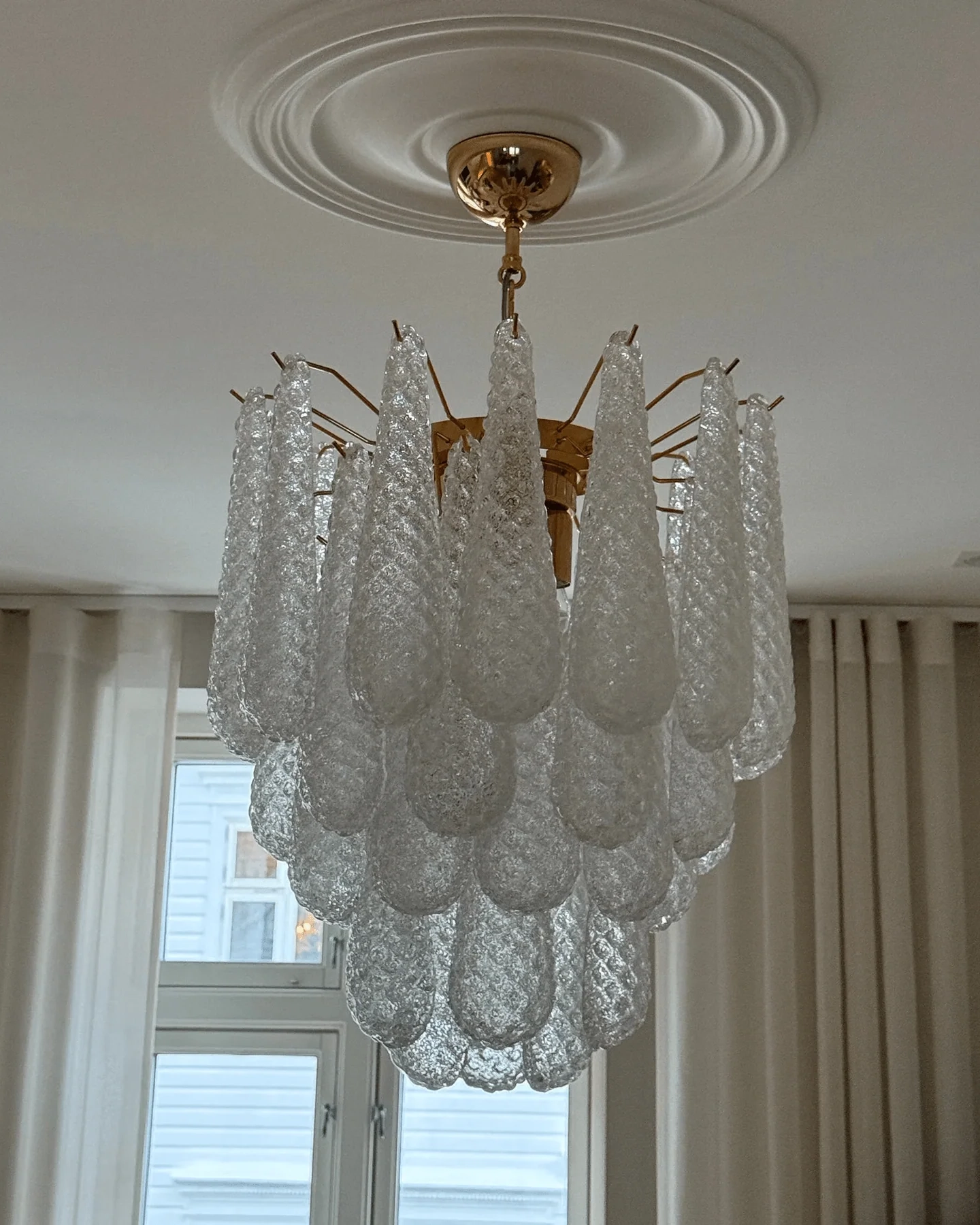Viola Drop Chandelier