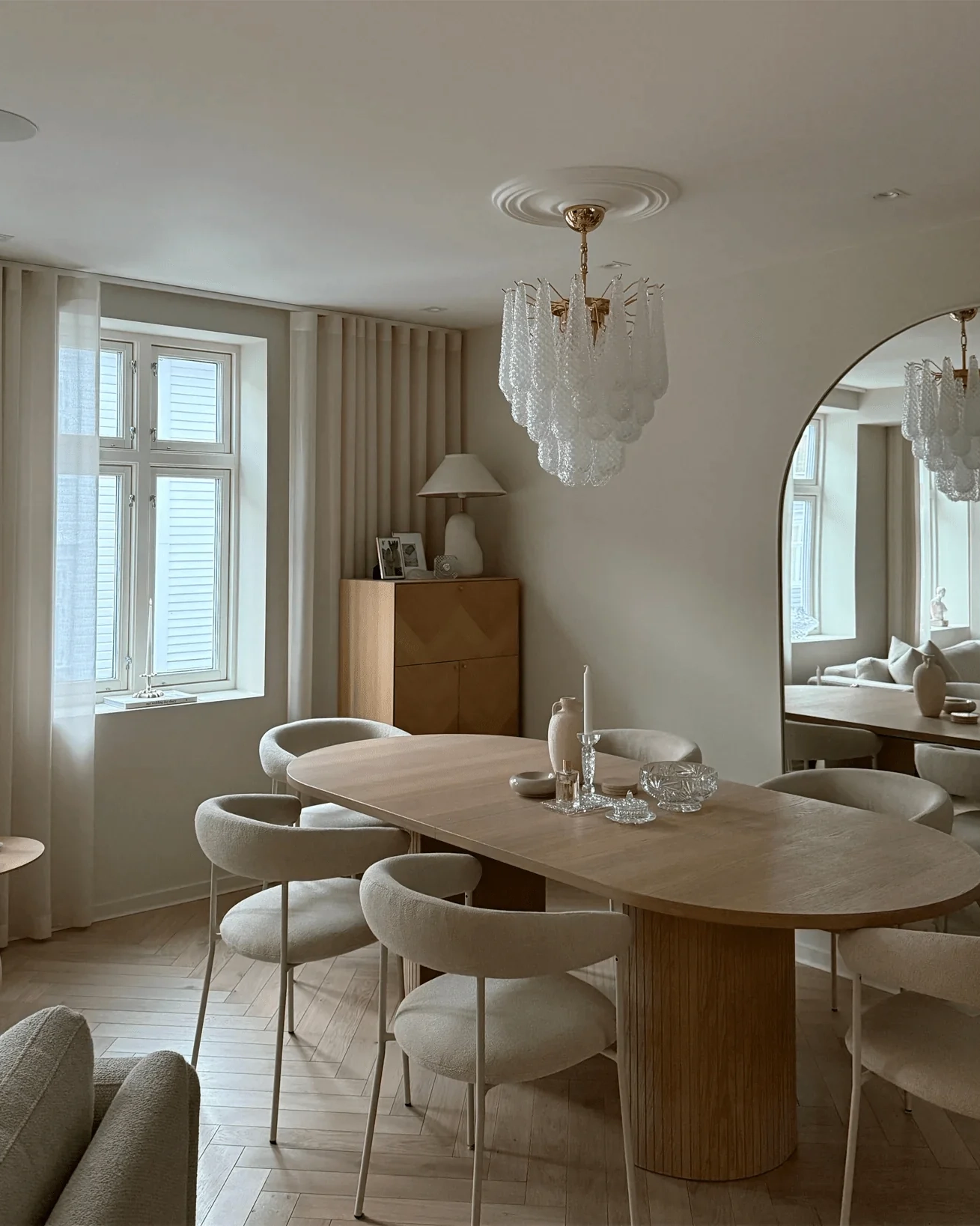 Viola Drop Chandelier