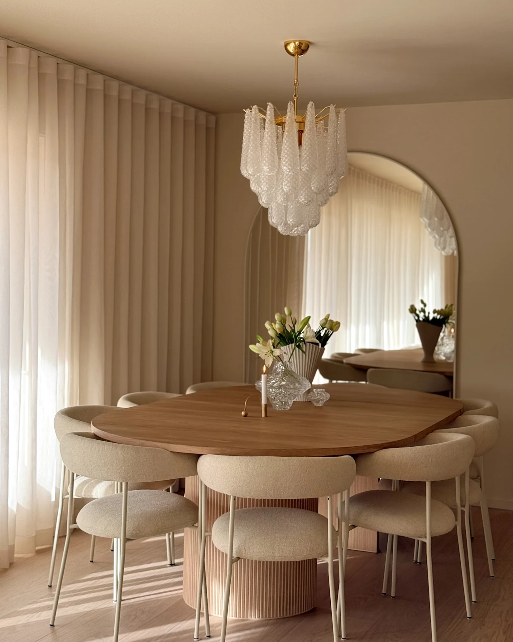 Viola Drop Chandelier