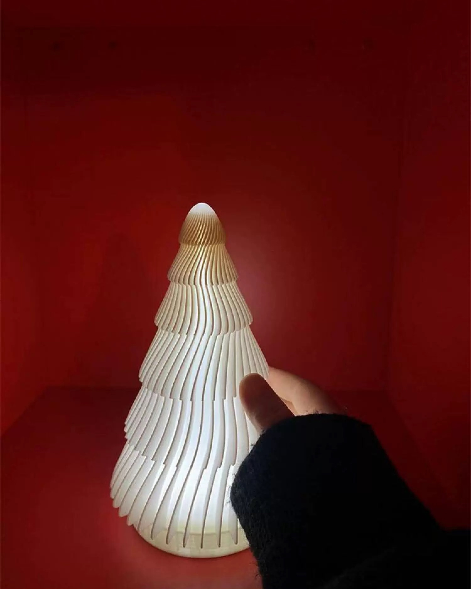 White Christmas Tree Table Lamp