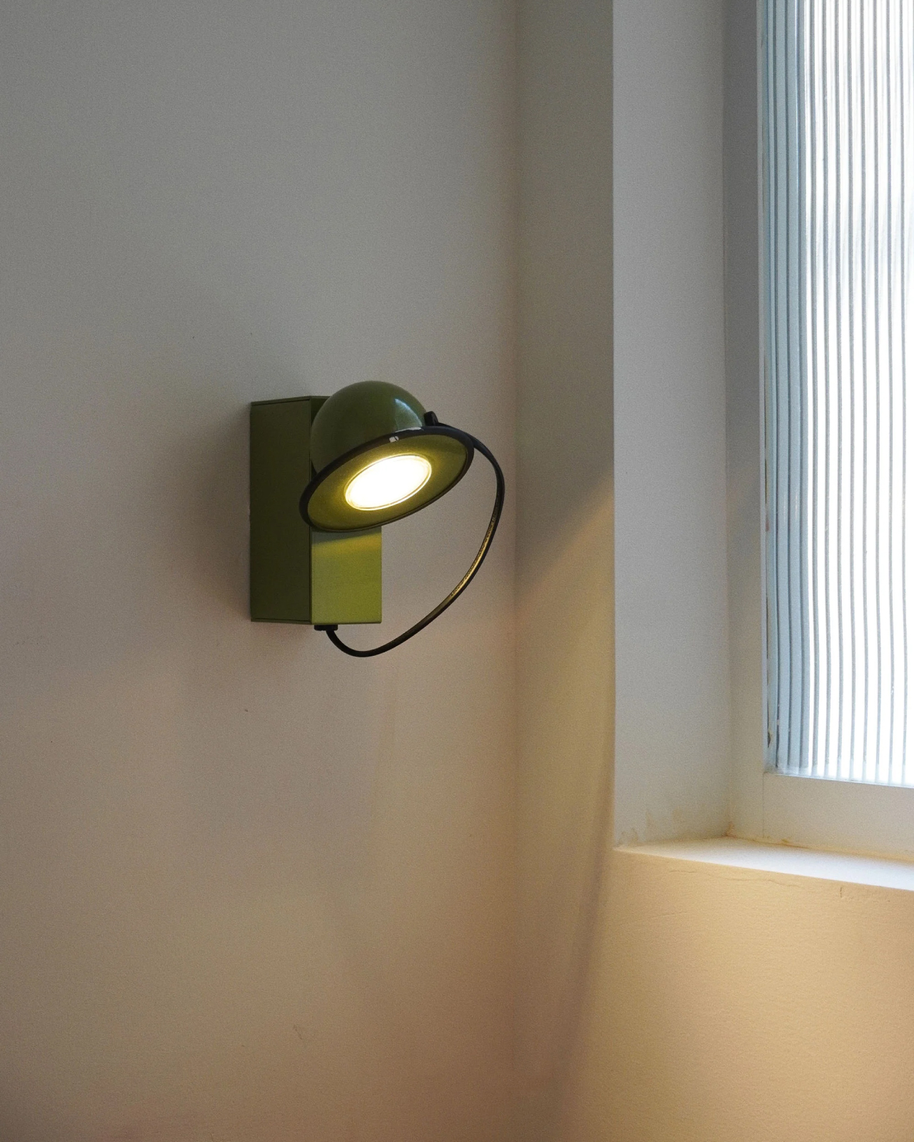 Wink Wink Wall Light 