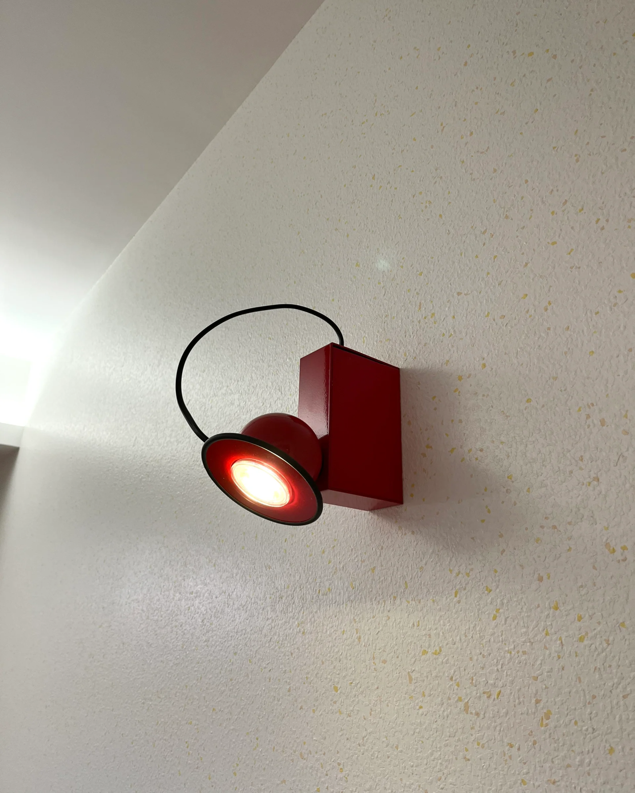 Wink Wink Wall Light 