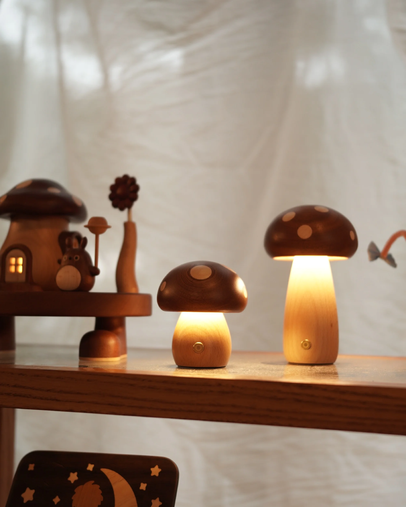 Woodland Mushroom Portable Lamp