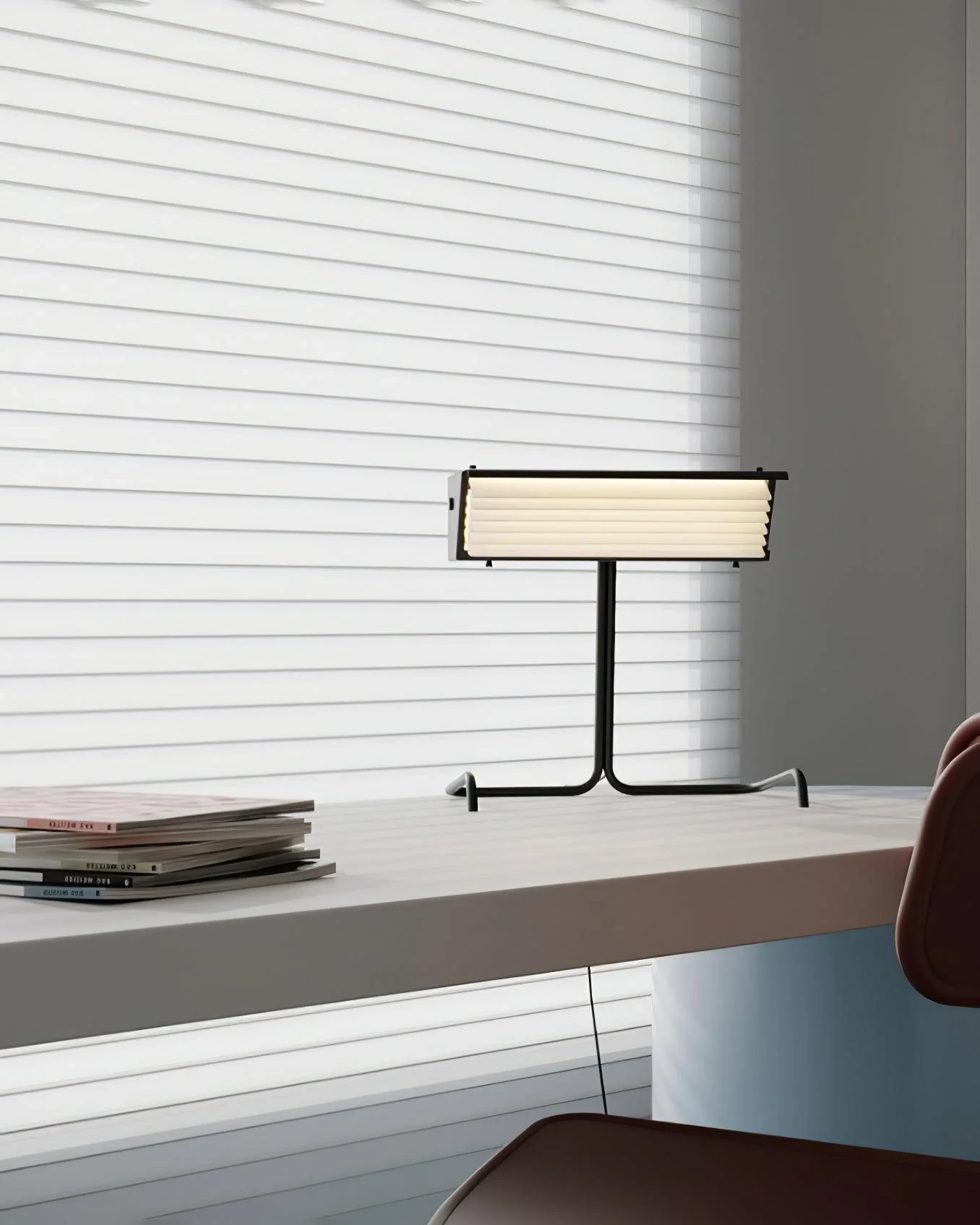 Xalor Table Lamp