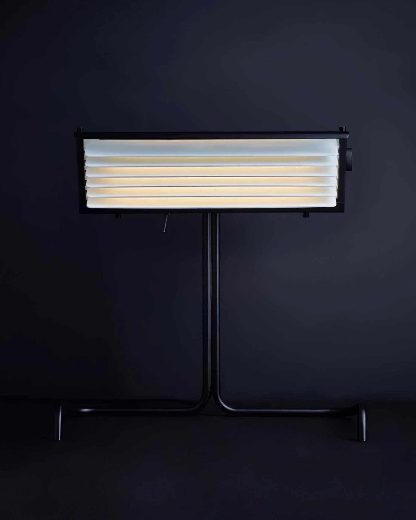 Xalor Table Lamp