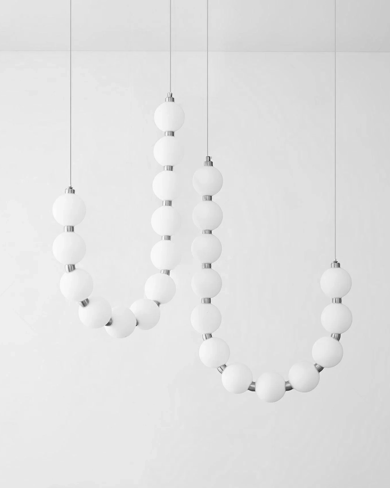 Acrylic Pearl Necklace Chandelier
