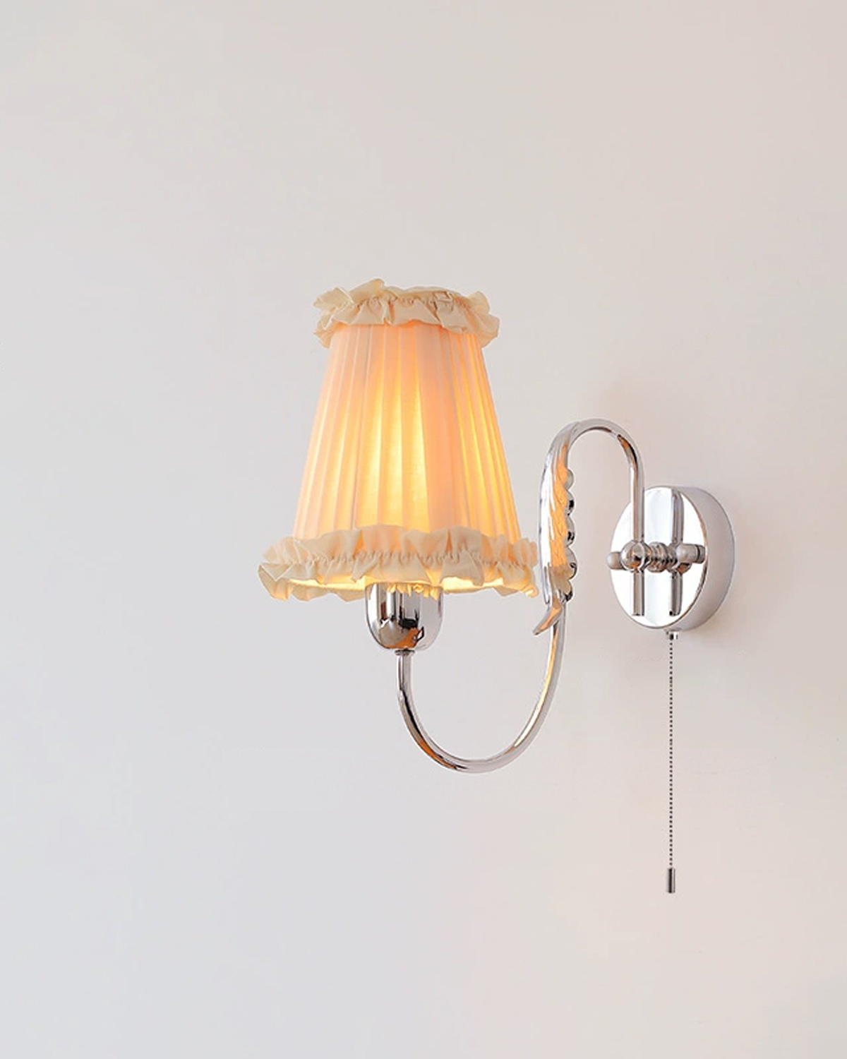 Pleated Ruffle Wall Sconce
