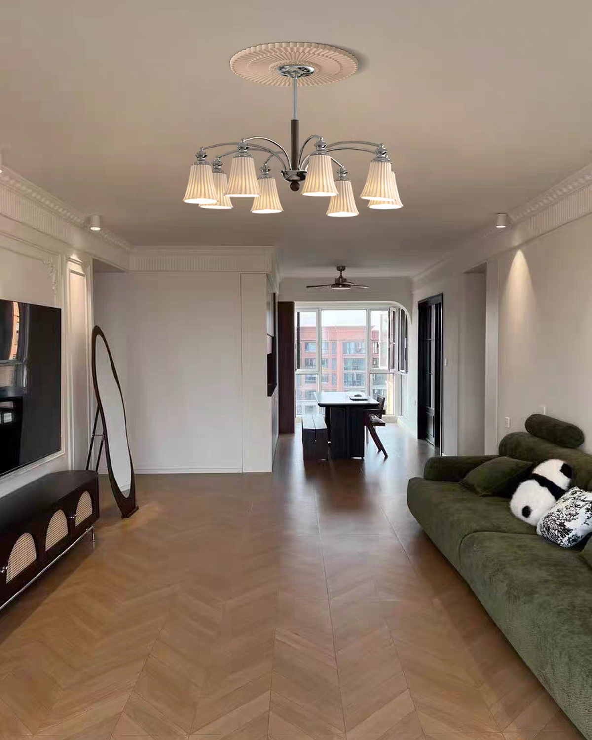 Linden Ceramic Chandelier