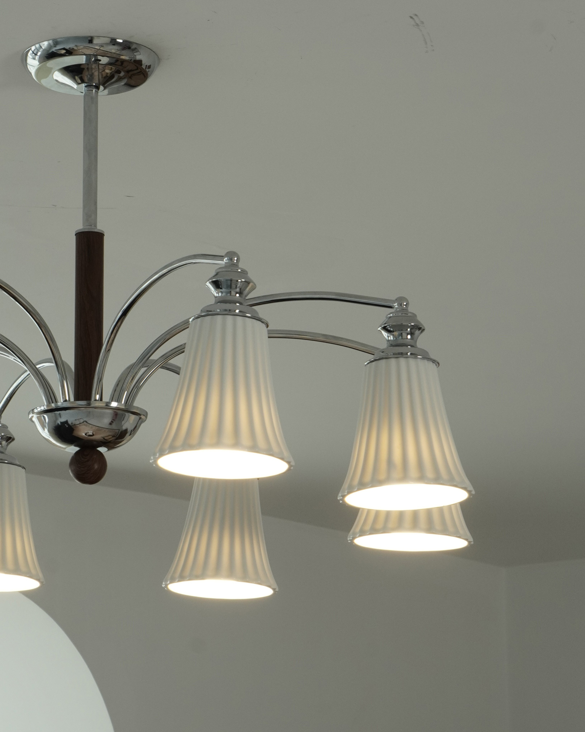 Linden Ceramic Chandelier