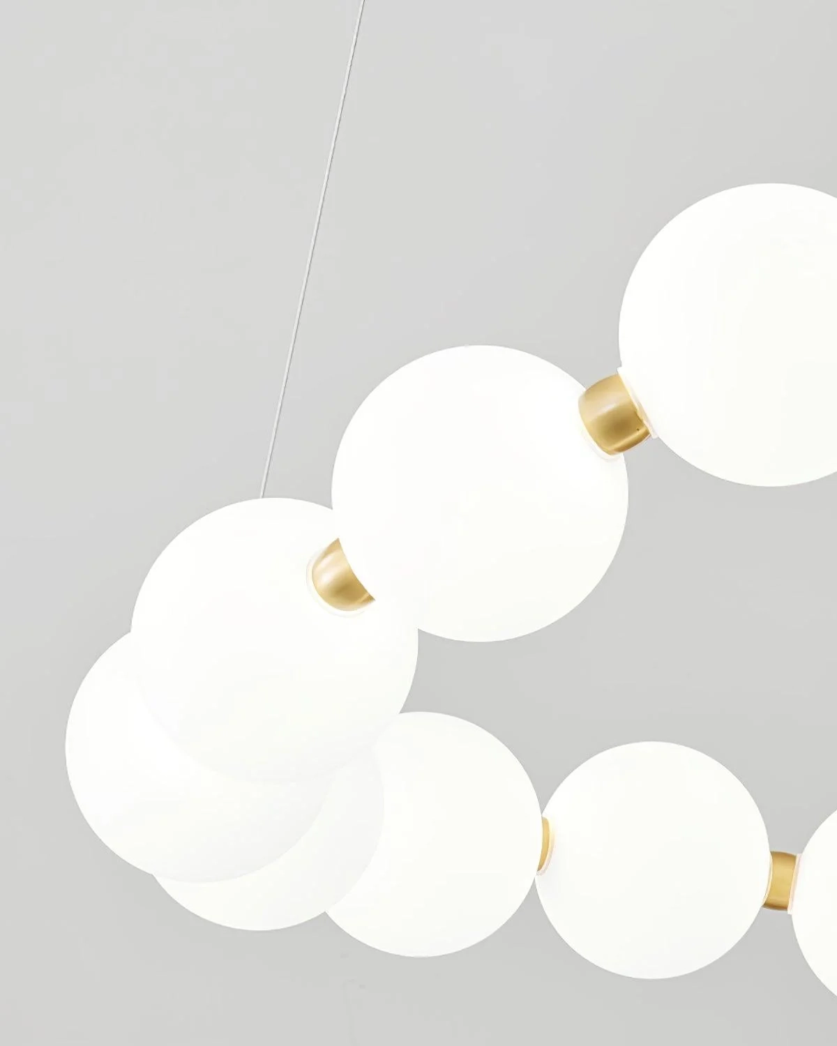 Acrylic Pearl Necklace Chandelier