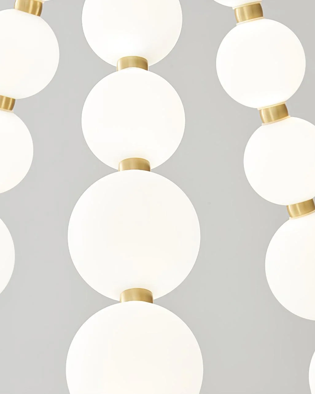 Acrylic Pearl Necklace Chandelier