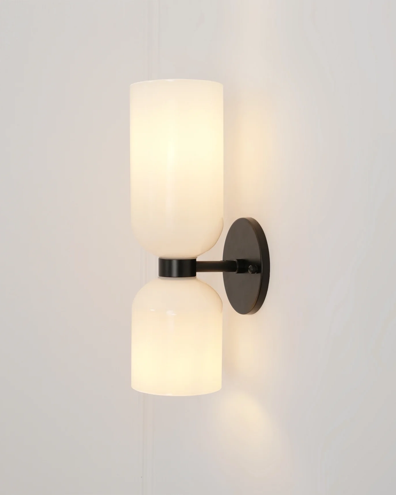 Edie Wall Lamp