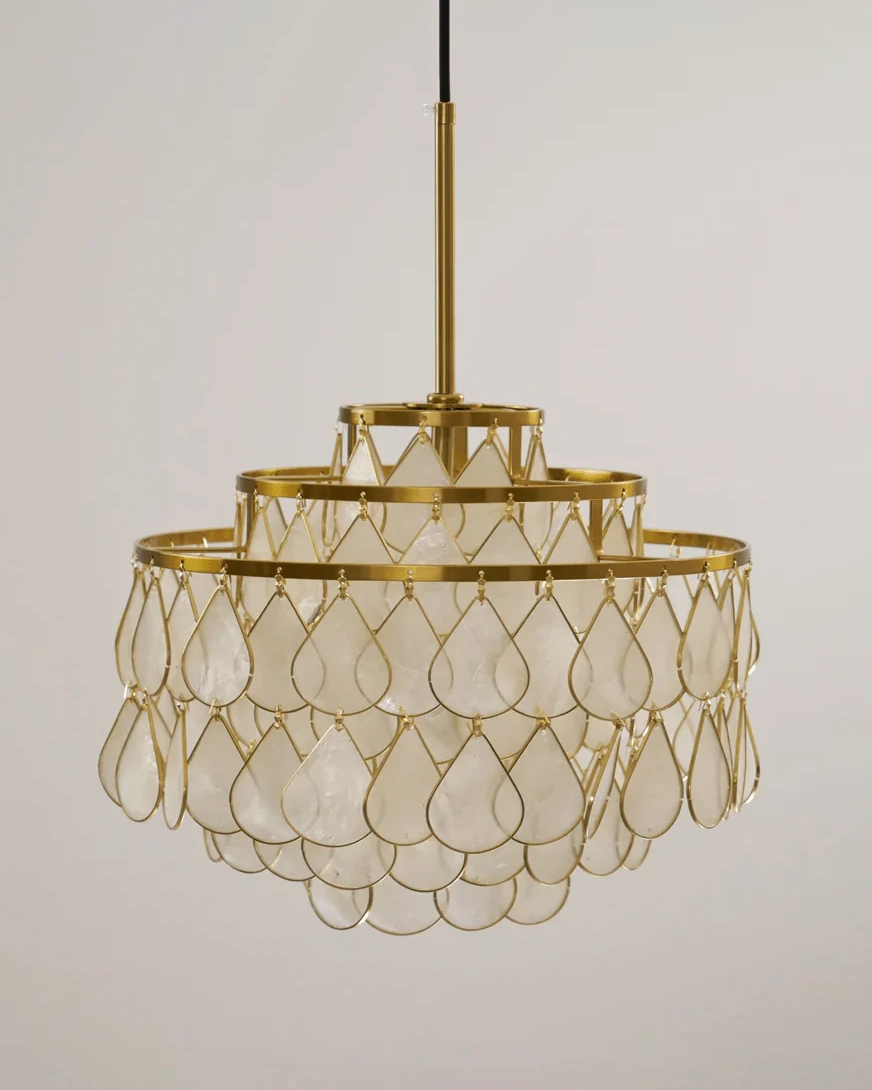 Teardrops Shell Chandelier