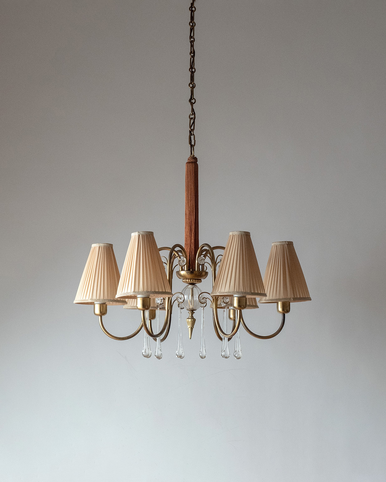 Vienna Manor Chandelier