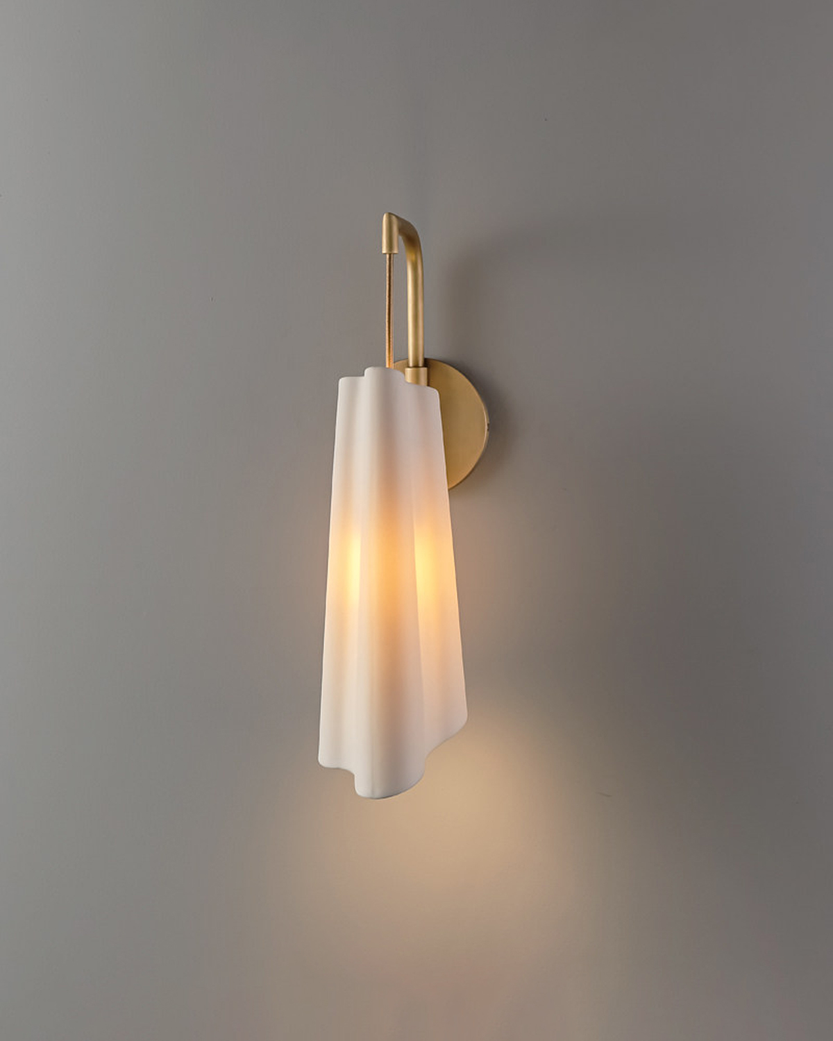 Still Glow Wall Sconce