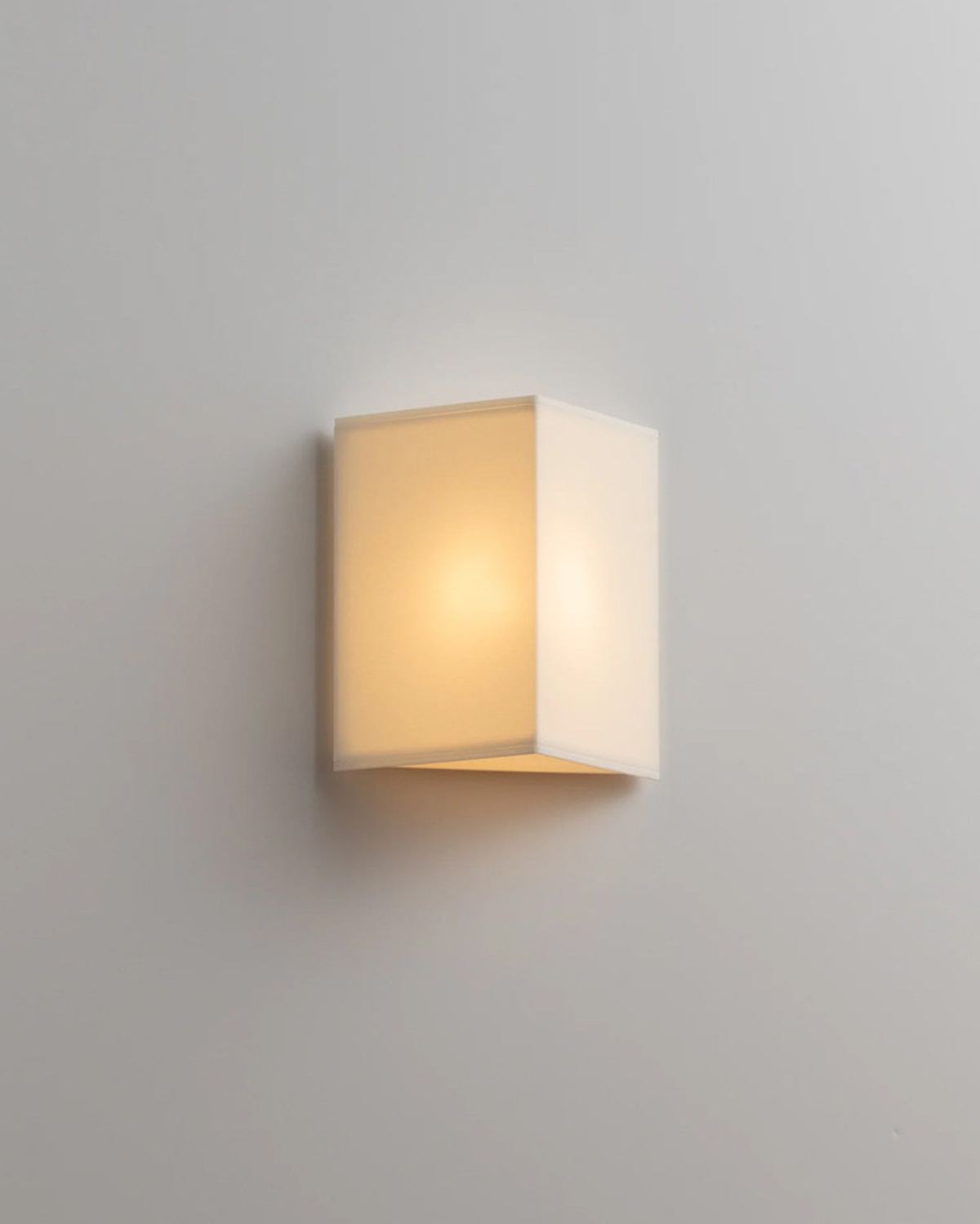 Soft Fold Fabric Wall Sconce