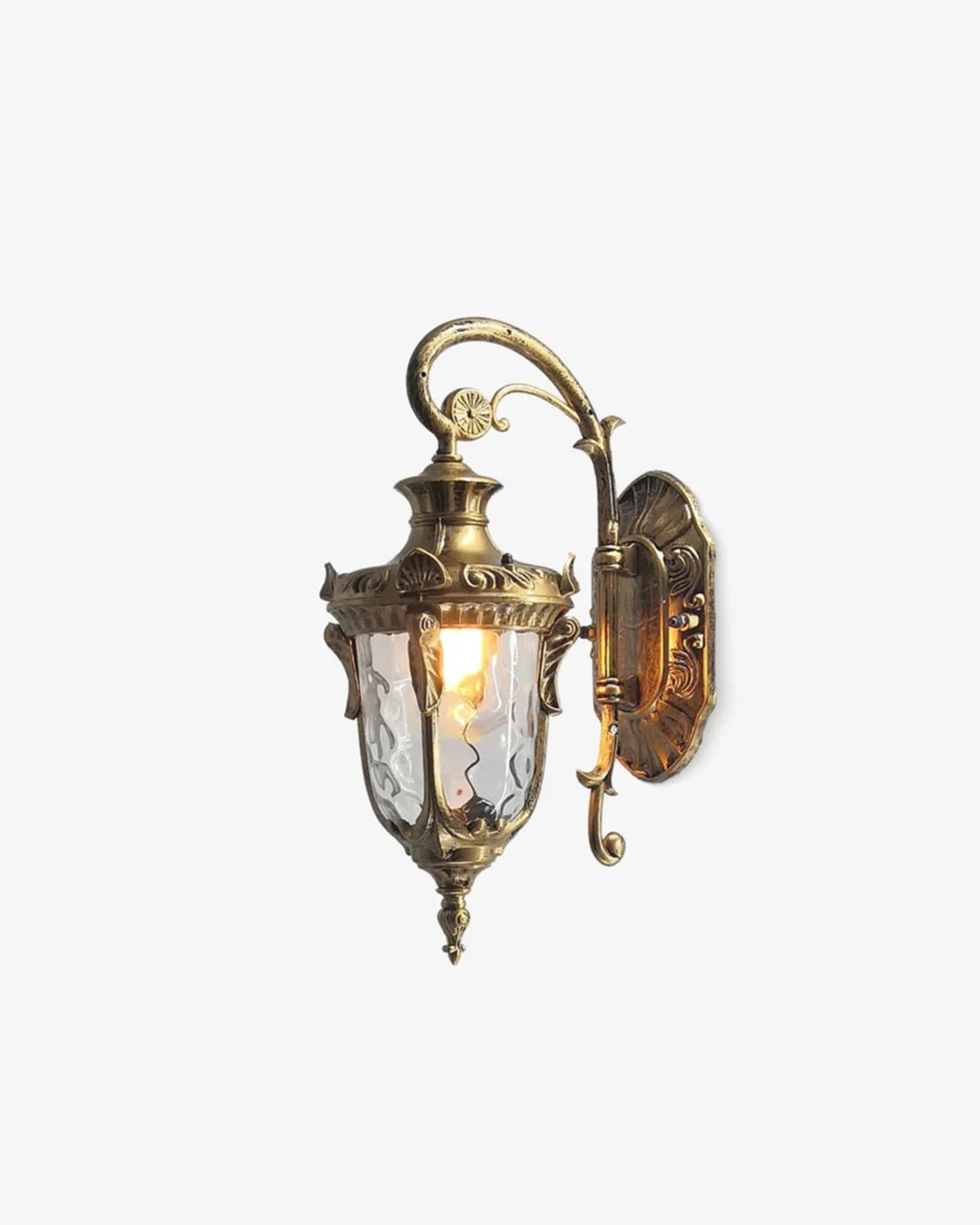 Heritage Outdoor Wall Lamp