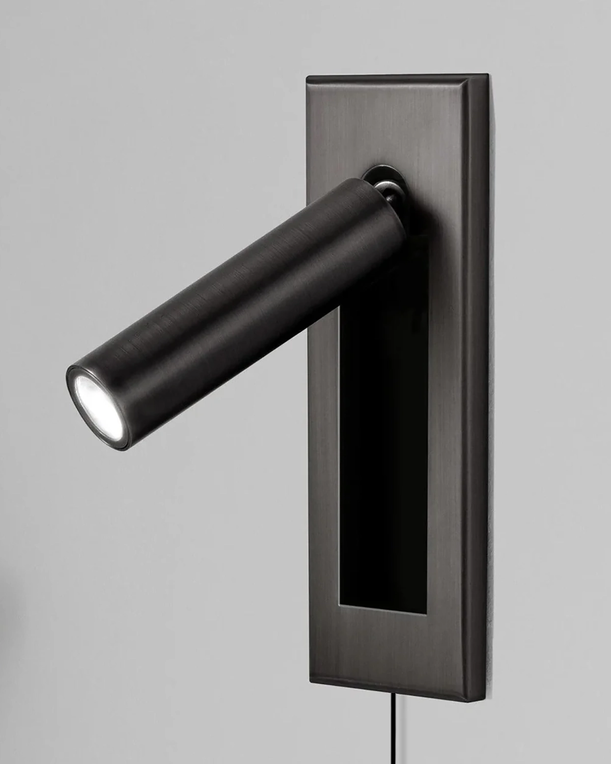 Embedded Bedside Sconce