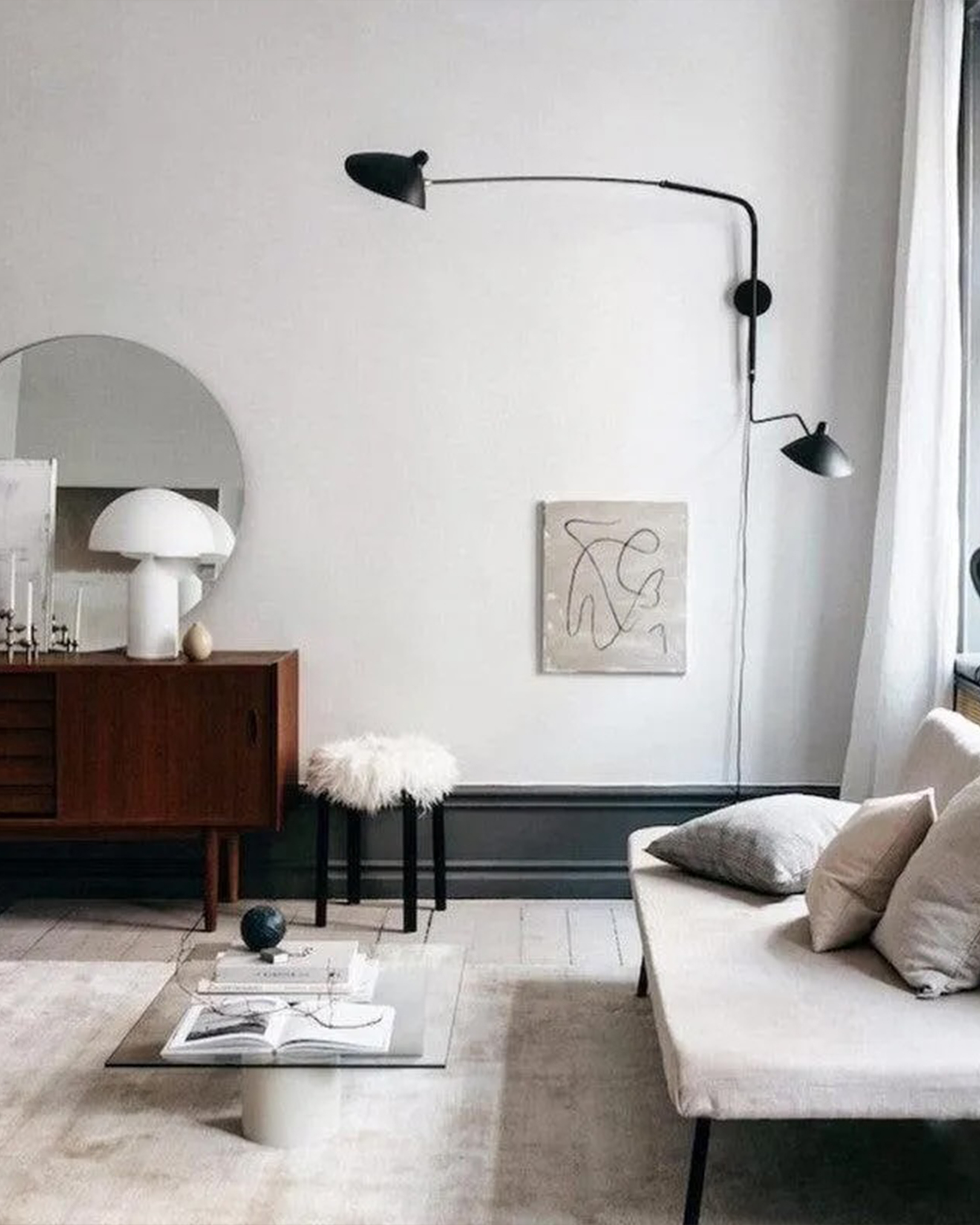 Versatile Arm Plug-in Wall Sconce 