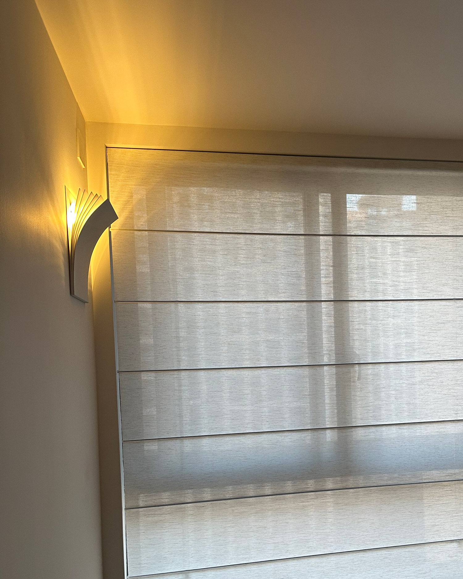 Murmuring Pages Wall Light