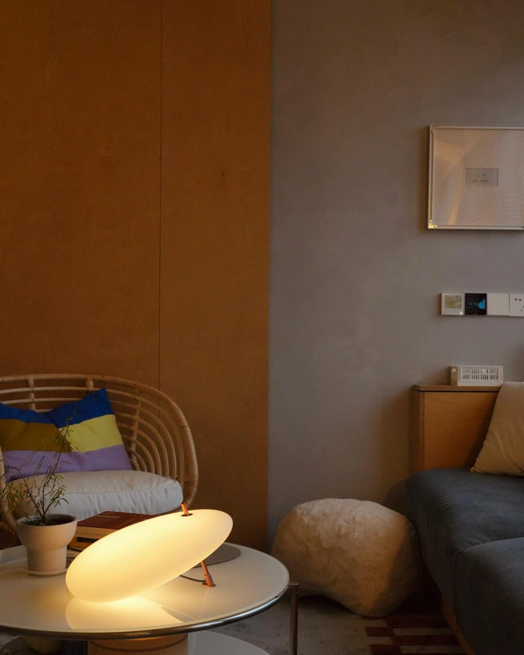 Luma Pebble Table Lamp