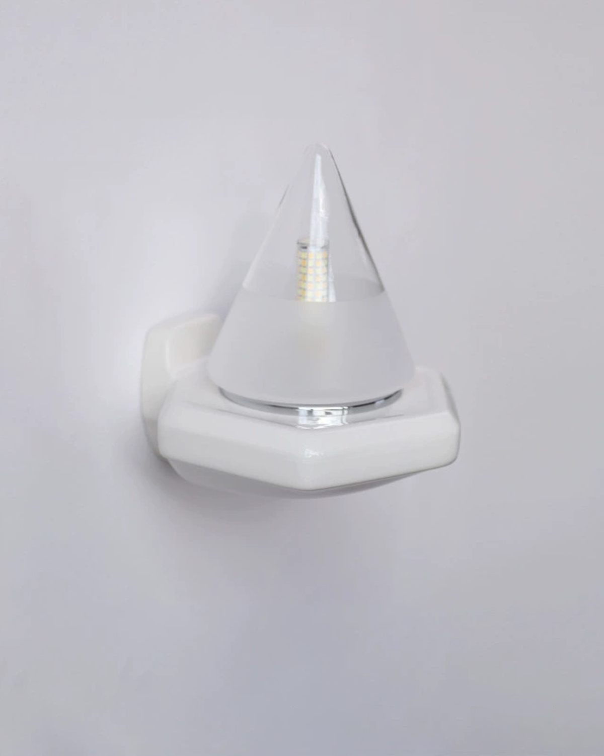 Allure Cone Wall Lamp